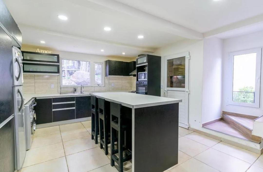 Moderna Casa En Ushuaia Villa Ngoại thất bức ảnh