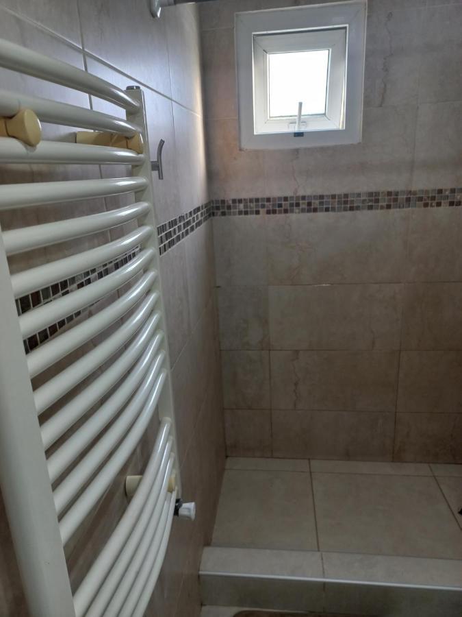 Moderna Casa En Ushuaia Villa Ngoại thất bức ảnh